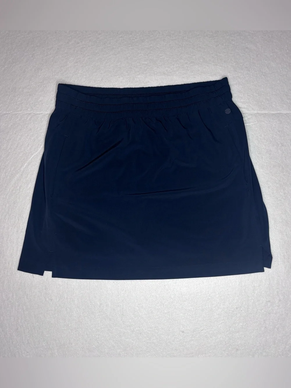 Tommy Bahama Island Zone Active Skort Navy Woman’s Size Small